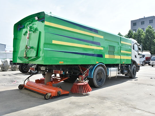 天然气吸泥吸水滚扫式洗地车