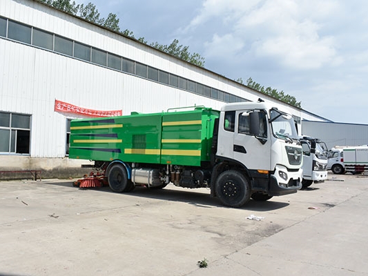 吸泥吸水深度滚扫式洗地车